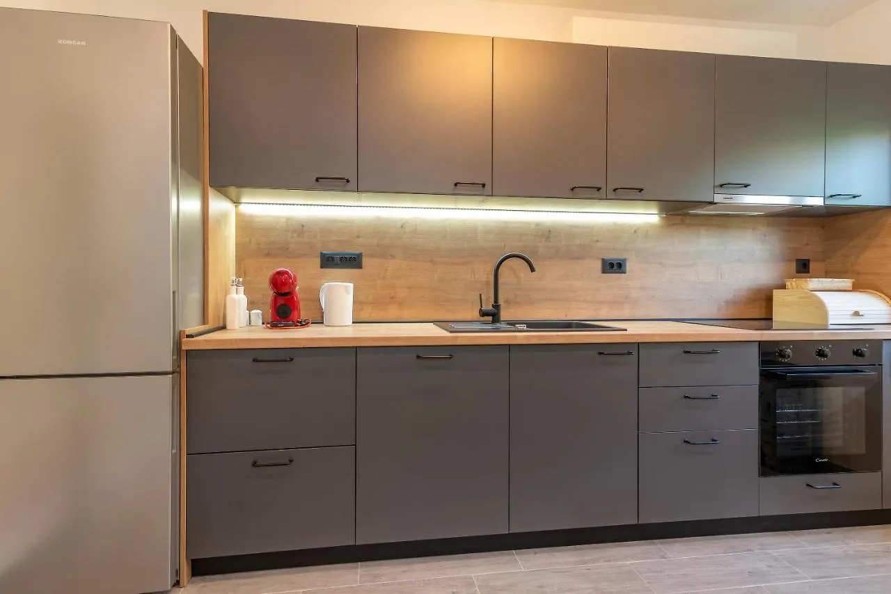Apartman Galeb Trogir Apartment
