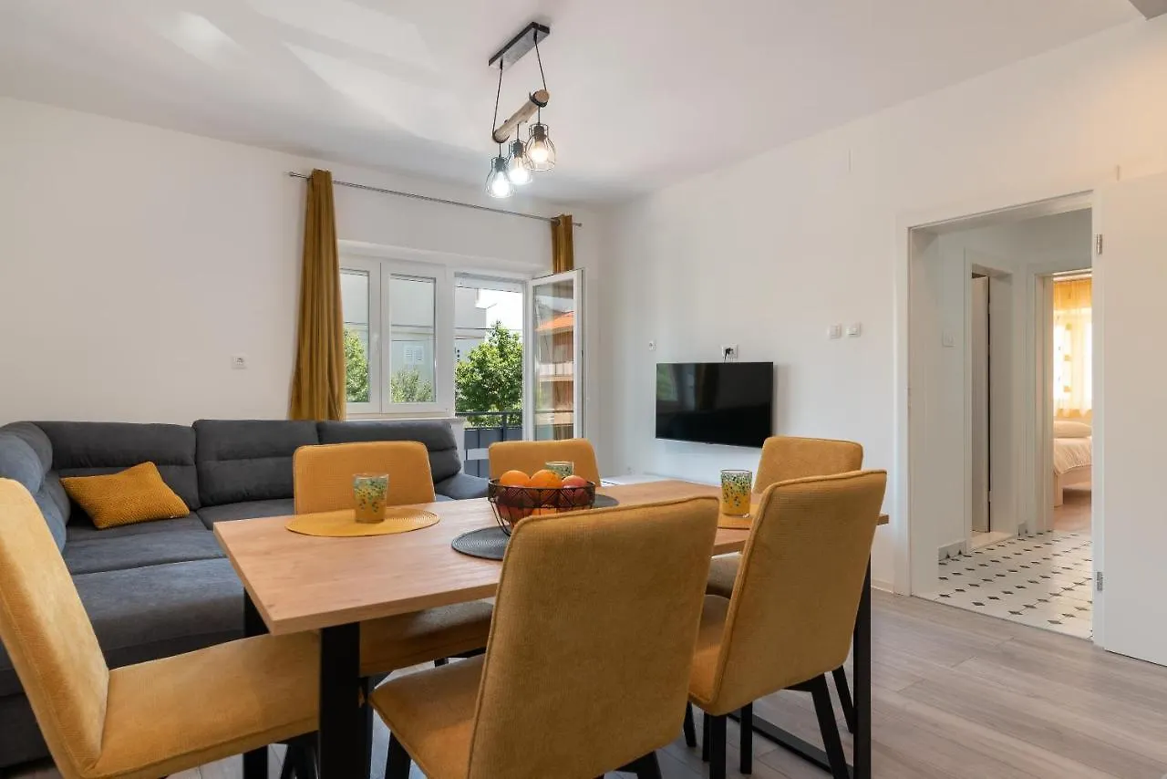 Apartman Galeb Trogir